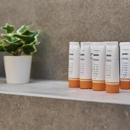 Wichrowa With Free Garage By Renters * 브로츠와프