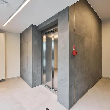 아파트 Wichrowa With Free Garage By Renters 브로츠와프