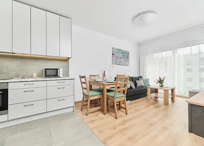 Wichrowa With Free Garage By Renters דירה ורוצלב